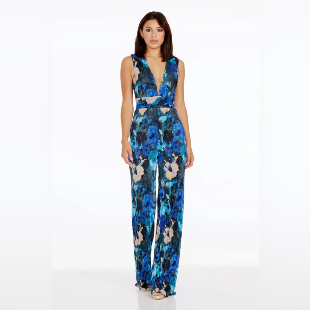 Dress the population Jumpsuit Small